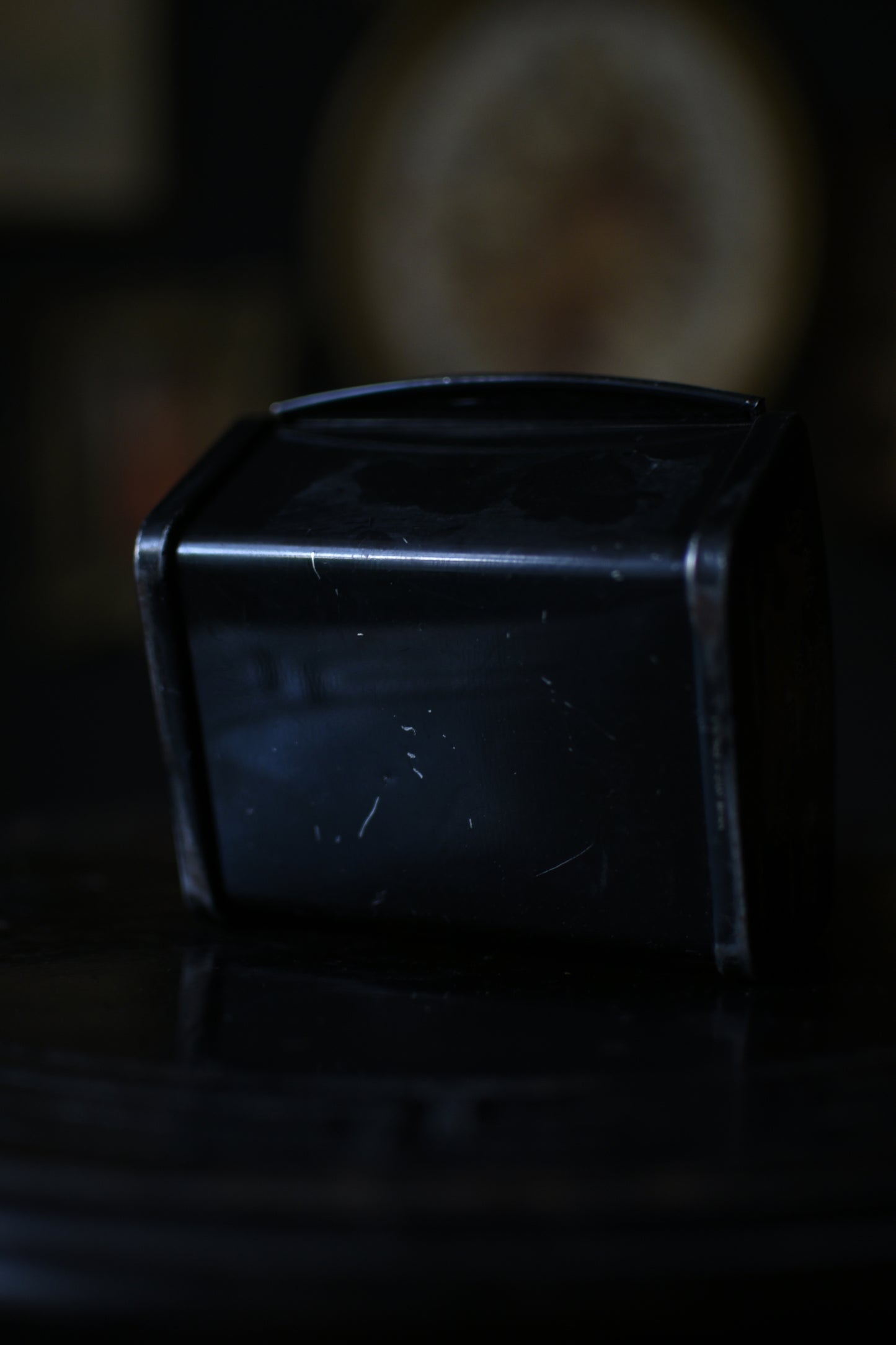 Laquered Chinosorie Trinket Box